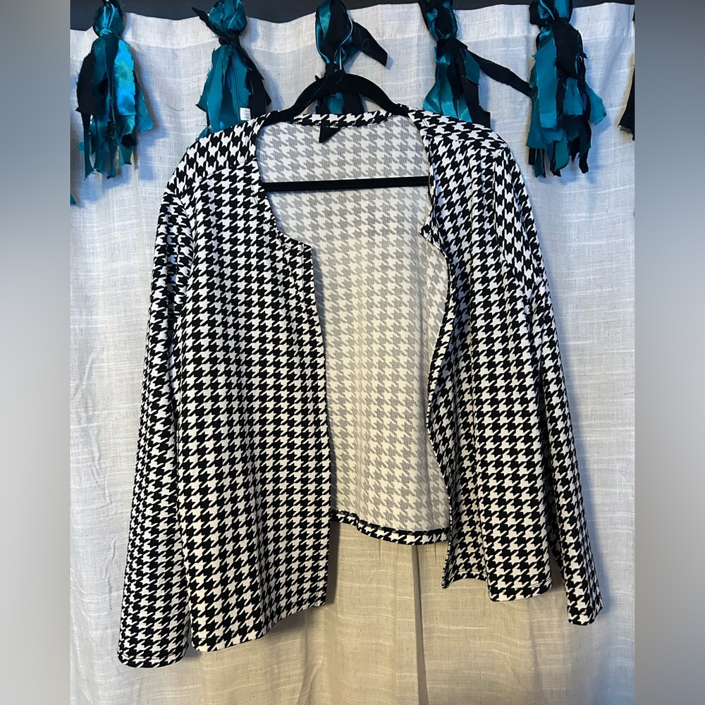 Houndstooth Cardigan